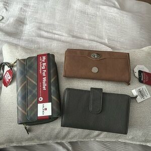 Mundi wallets for ladies